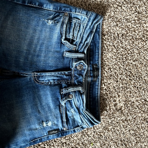 Silver jeans, style distressed, new - Picture 2 of 4